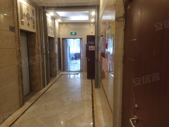 御湖湾(商住楼) 