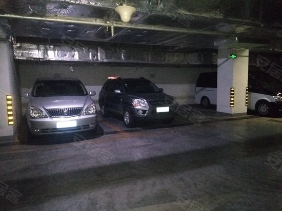 泉景恒展商务大厦 