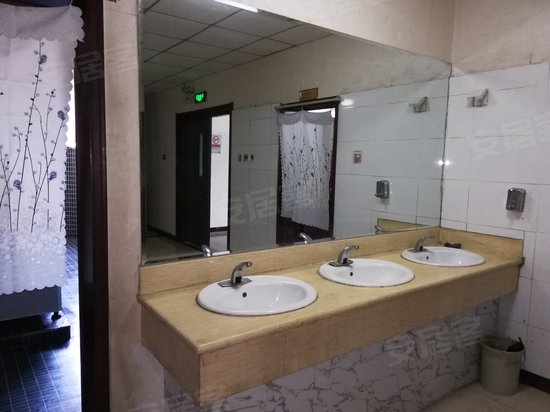 智慧广场写字楼 