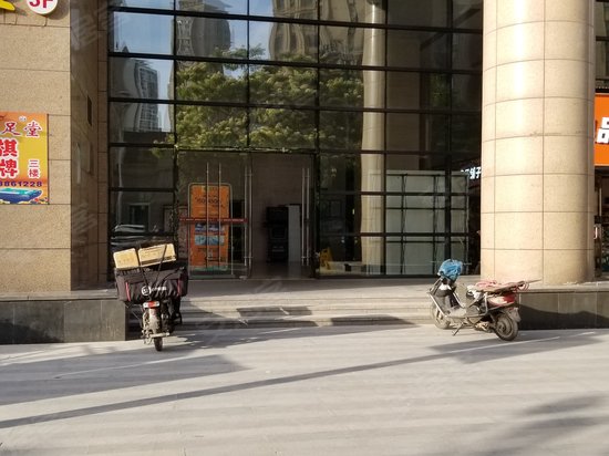 水岸国际LOFT公寓 