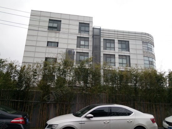 科技大场文盛楼 