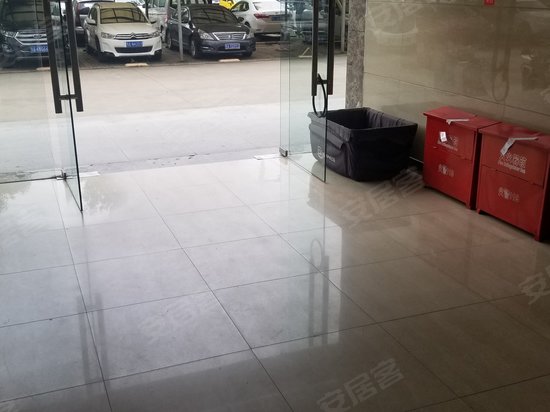 江岸科技创业中心 