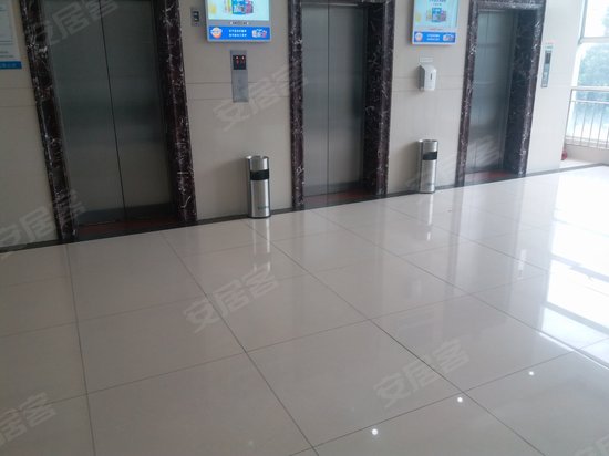 中航工业南航大厦 