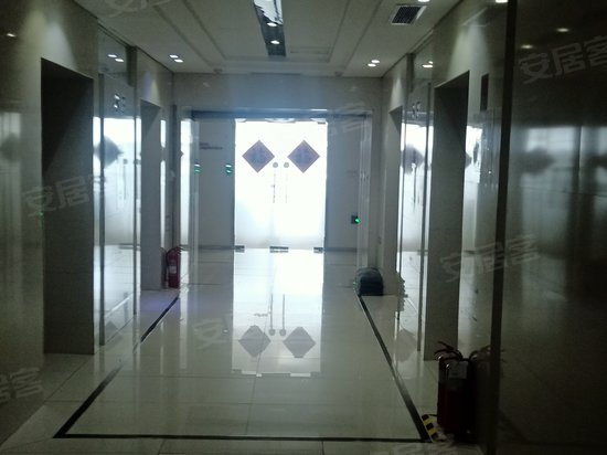 国际贸易中心(商住楼) 