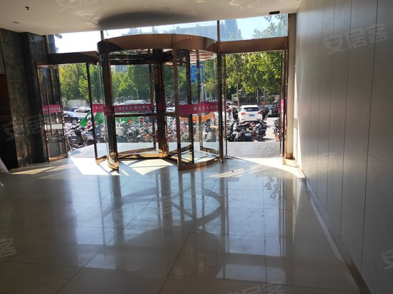 众润贵友商务楼 