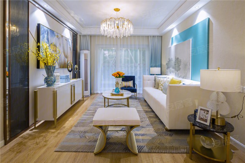 中海·阅骊山3室3厅2卫137㎡南北270万