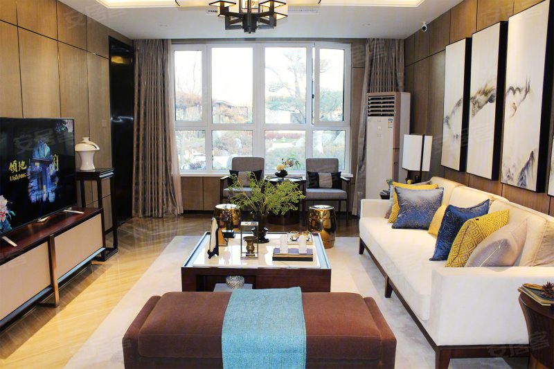 红光山 准现房 单价8800起 四室 中式园林 领地澜台府