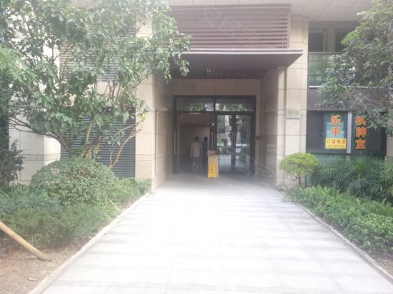 鲁能星城十三街区