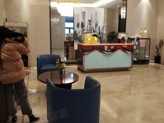 理想银泰城写字楼 