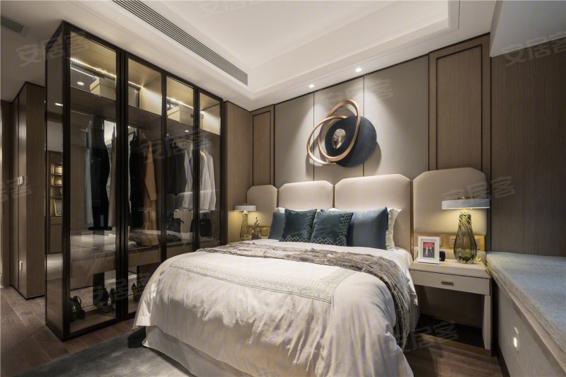 礼嘉金科现房横厅大平层特价240万,碧桂园金茂金科樾千山(新房)二手房