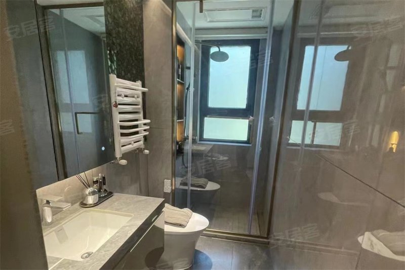 财信民生·雲境3室2厅129㎡74万二手房图片