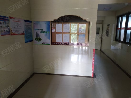 高铁新城圆融广场 