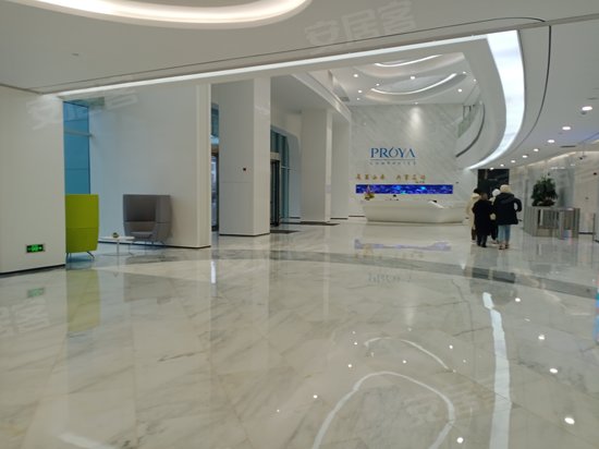 珀莱雅美帆广场 