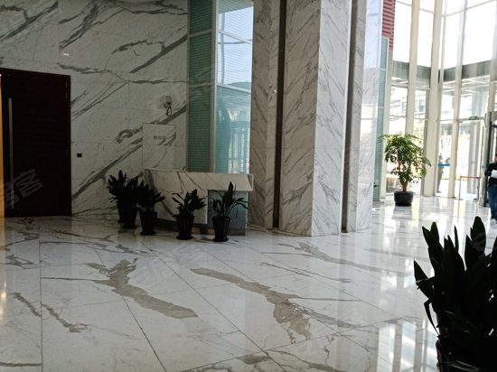 上海国际航运服务中心 