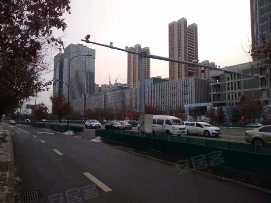 朗天国际金融中心 