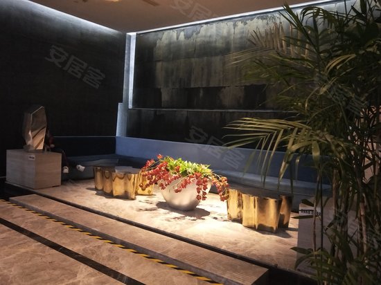 布利杰置业大厦 