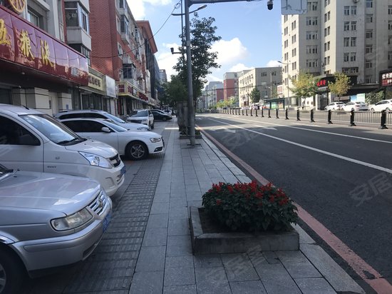 万易大学生创业大厦 