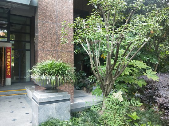 江南一品(商住楼) 