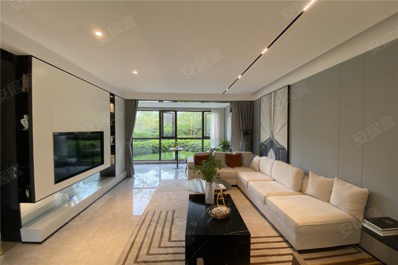 晖达紫誉府奢华电梯洋房四叶草三居户型让生活空间更惬意