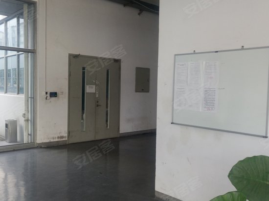 新中新集团上海猎豹产业园 