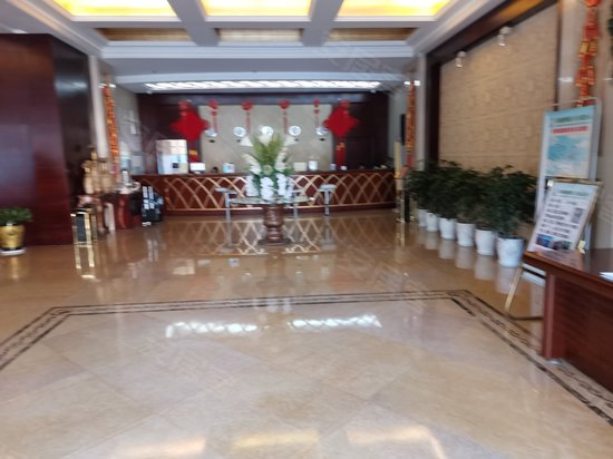 宝海明珠大酒店 