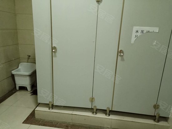 城南大道商务中心 