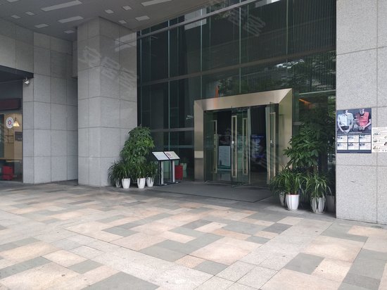 满京华盈丰中心 