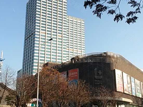 陆家嘴金融广场 