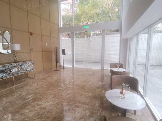 华山路1520弄121号办公楼 