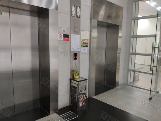 香港理工大学产学研大楼 