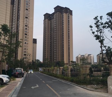 凤麟水苑