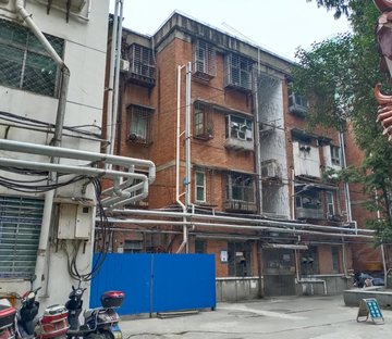 长虹路供电公司家属院