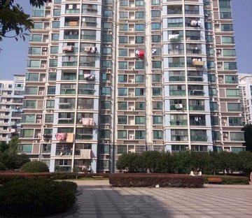 摩卡小城开心公寓