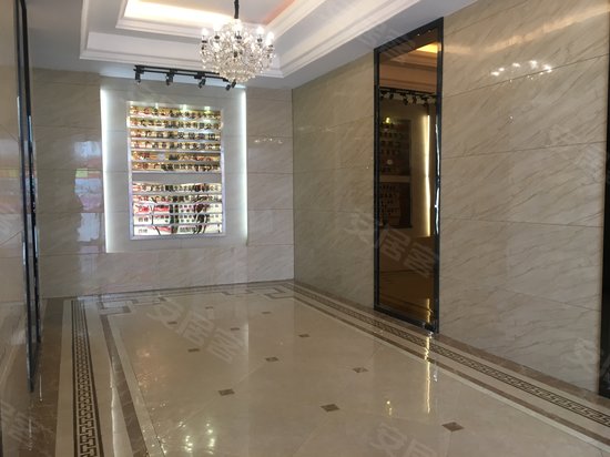 富安居集团办公楼 