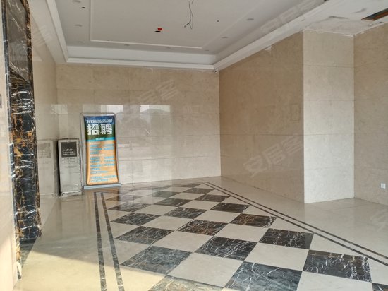 金色留下财富中心 