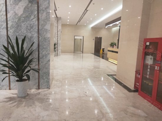 中铁云时代广场 