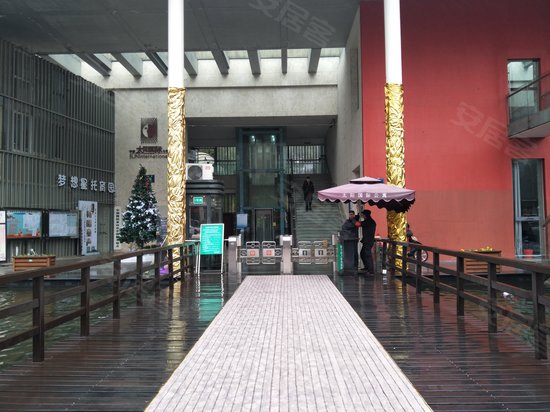 太阳国际公寓(商住楼)