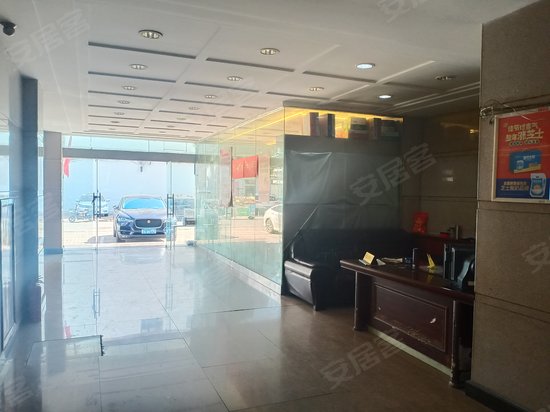 兴华街商务广场 