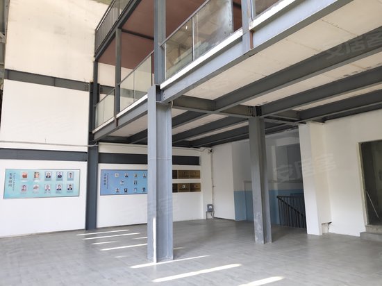 龙谱科技产业广场 