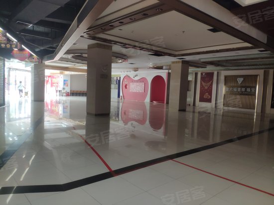 东圃购物中心商务区 