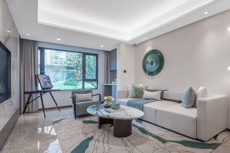 每平直降5000元 250万起住精装4房,联发臻华府二