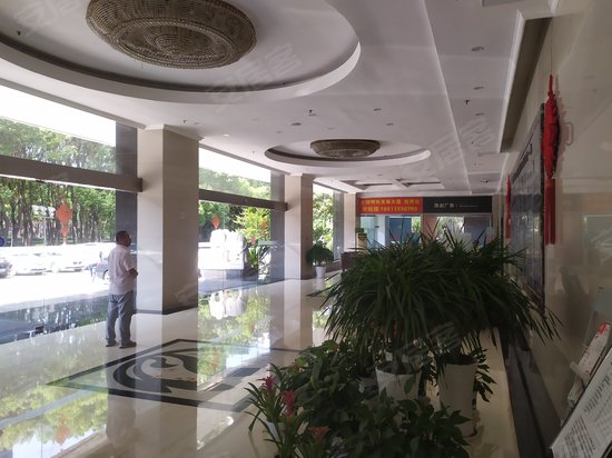 太湖明珠发展大厦 