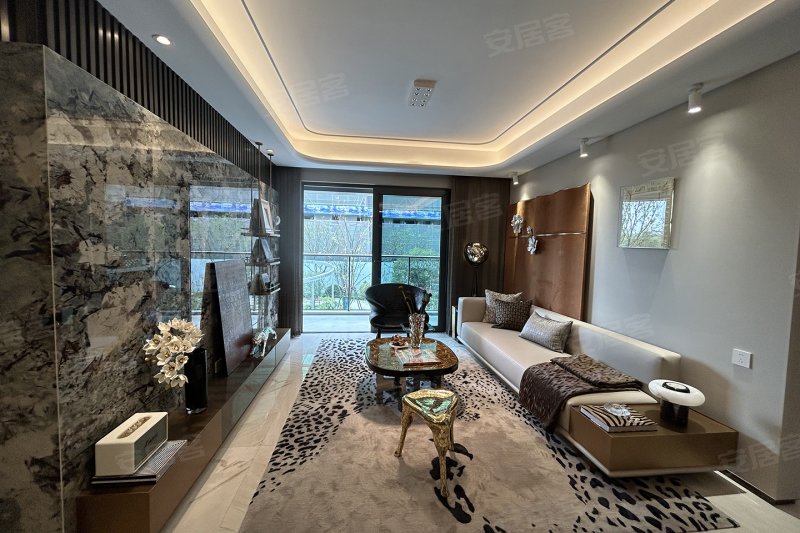 永玄路与临乔路交叉口西北侧推荐新房301万24877元/﹐绿城精装四房 纯