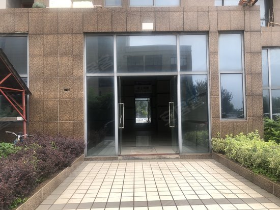 彩虹科技园未来城 