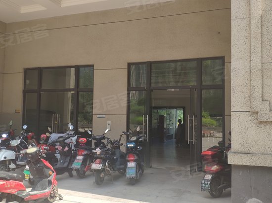 保利香槟国际(商住楼) 