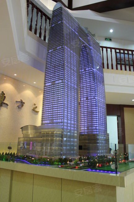 东方之门公寓1室2厅2卫120㎡南846万