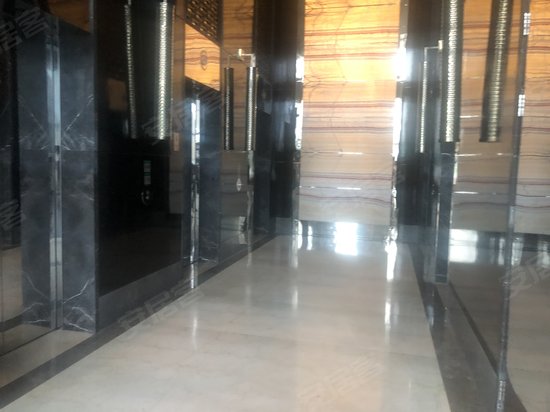 东氿大厦(办公) 