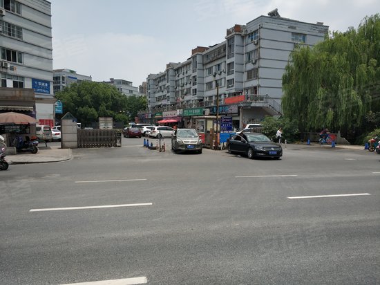 大世界五金城(办公)