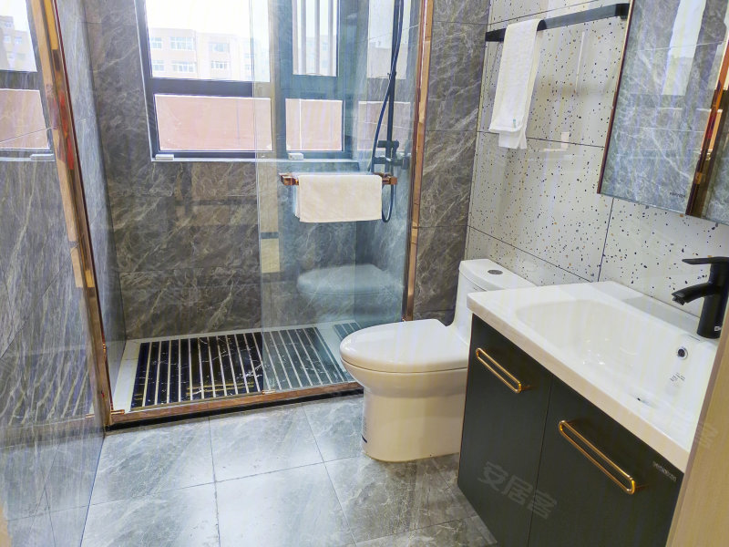 尚城壹品(新房)3室2厅124.93㎡77万二手房图片