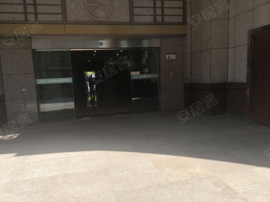 九鼎名仕顿商务楼